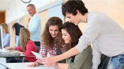Pourquoi opter pour un soutien scolaire lors des études supérieures