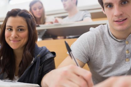 Executive master : développer sa notoriété et ses compétences dans une école executive education